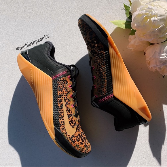 Nike Metcon 6 Women's Training Shoe NWT - Picture 6 of 13